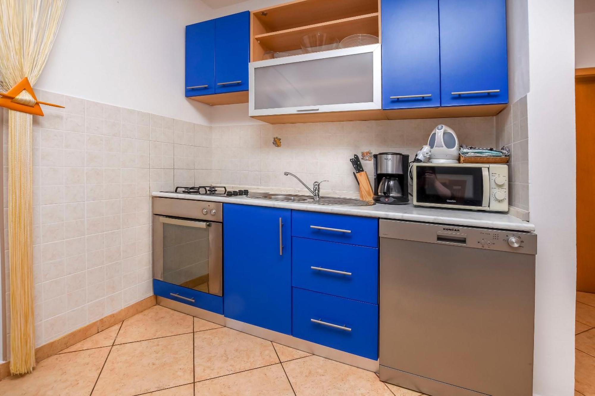 Apartments Ema ราชานิ ภายนอก รูปภาพ